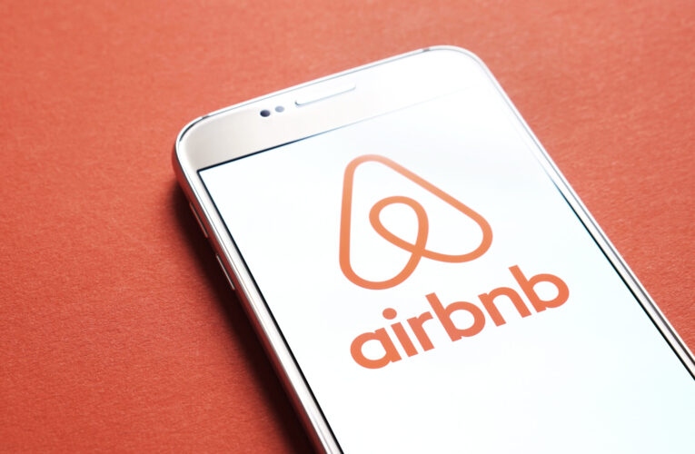 Investors Should Invest in Airbnb Today, Here’s Why